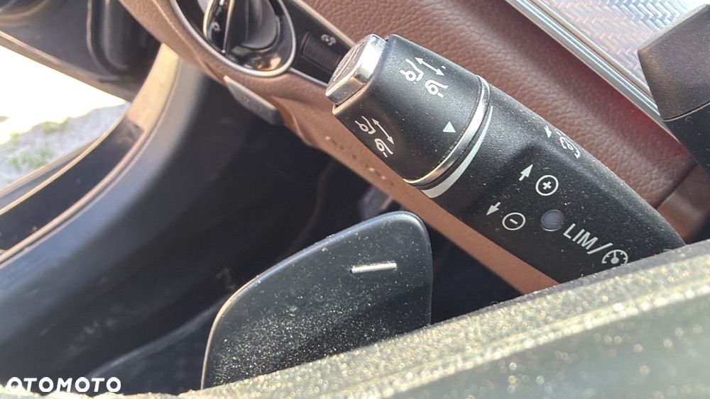 Mercedes-Benz Klasa E 220 d 4Matic All-Terrain 9G-TRONIC Avantgarde - 32