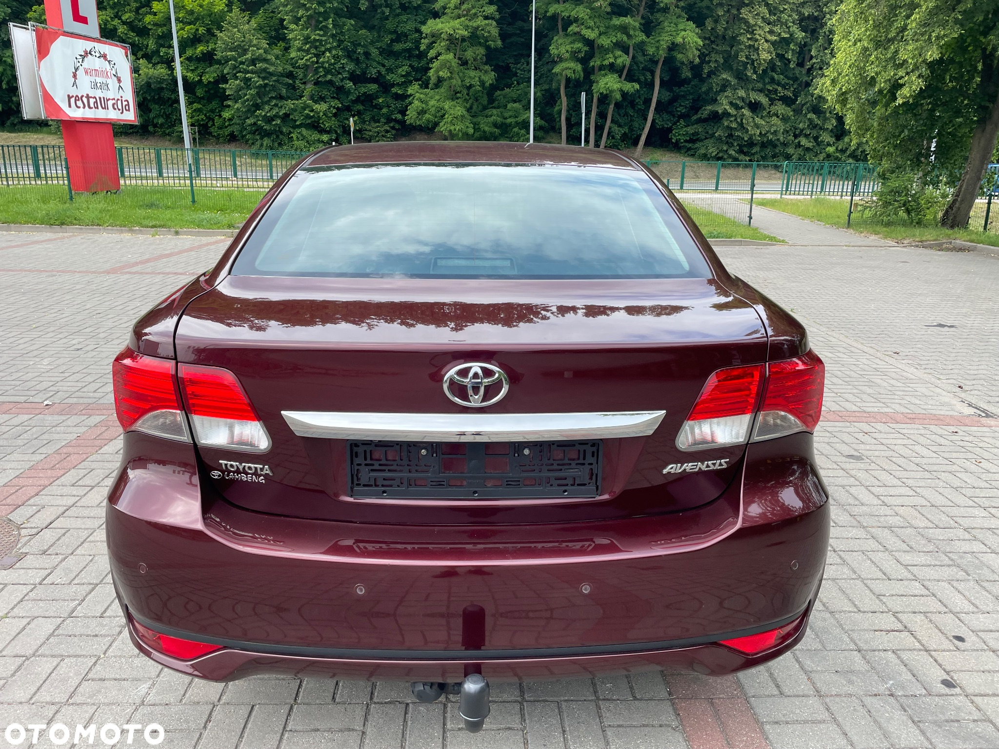 Toyota Avensis 1.8 Executive - 8