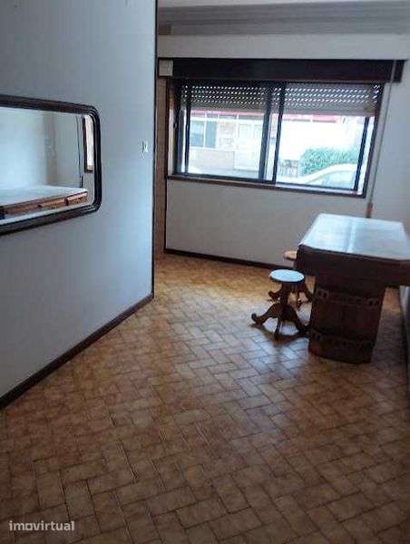 Apartamento T1 no R/Chão com Garagem em Vila do Conde - Grande imagem: 2/8