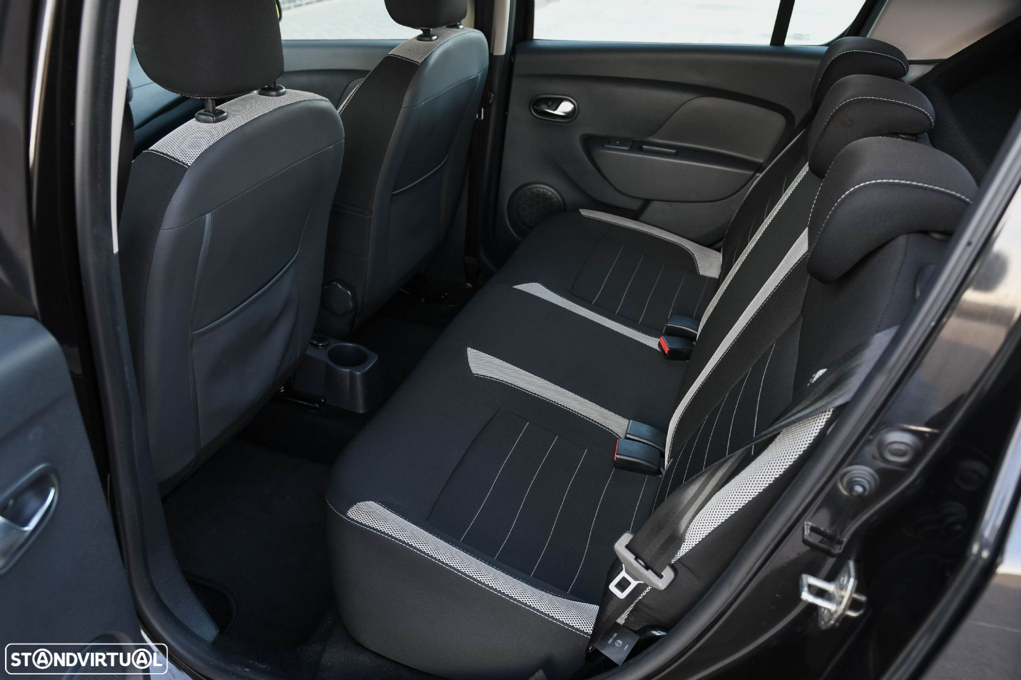 Dacia Sandero 0.9 TCe SL Stepway of Life - 31