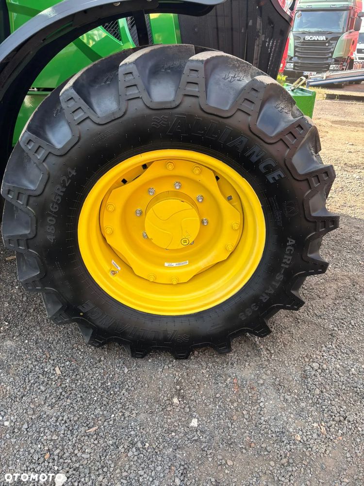 John Deere 6090M| 2024 | TLS | ISOBUS | 3 wyjścia hydrauliczne | 40 km/h |Pneumatyka | Zarejestrowany - 26