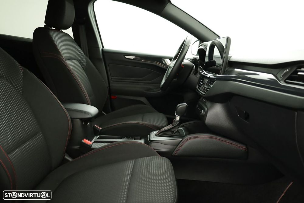 Ford Focus 1.0 EcoBoost MHEV ST-Line X Aut. - 21