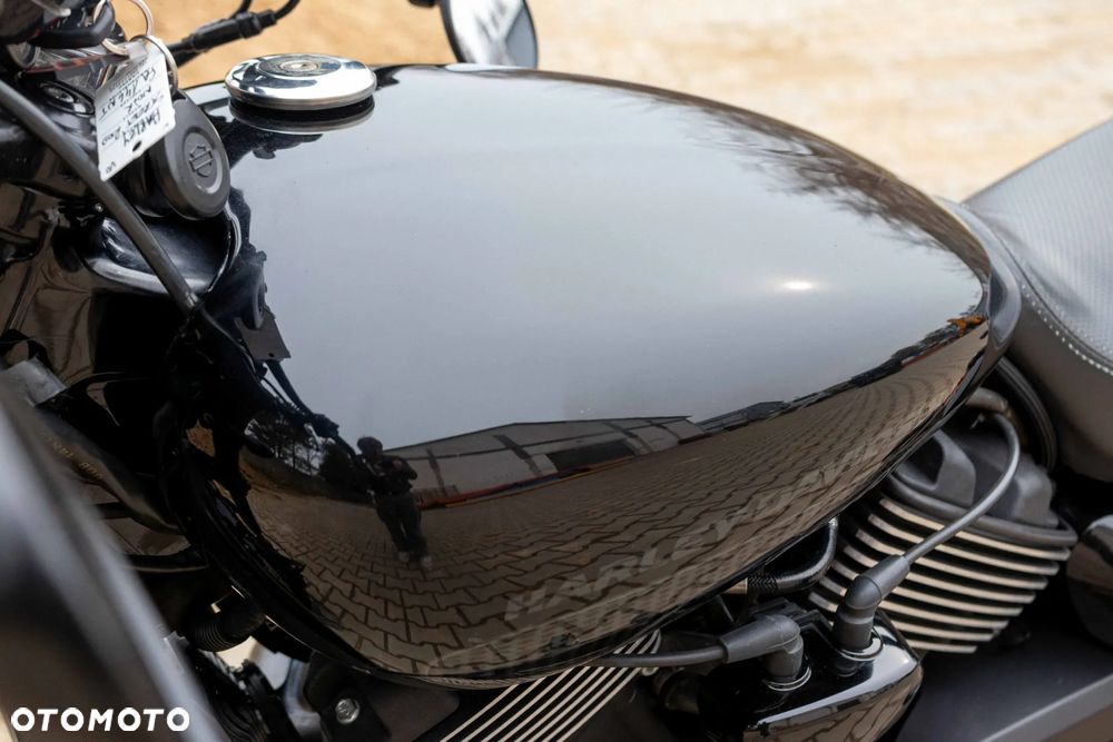 Harley-Davidson Street Rod XG 750A - 26