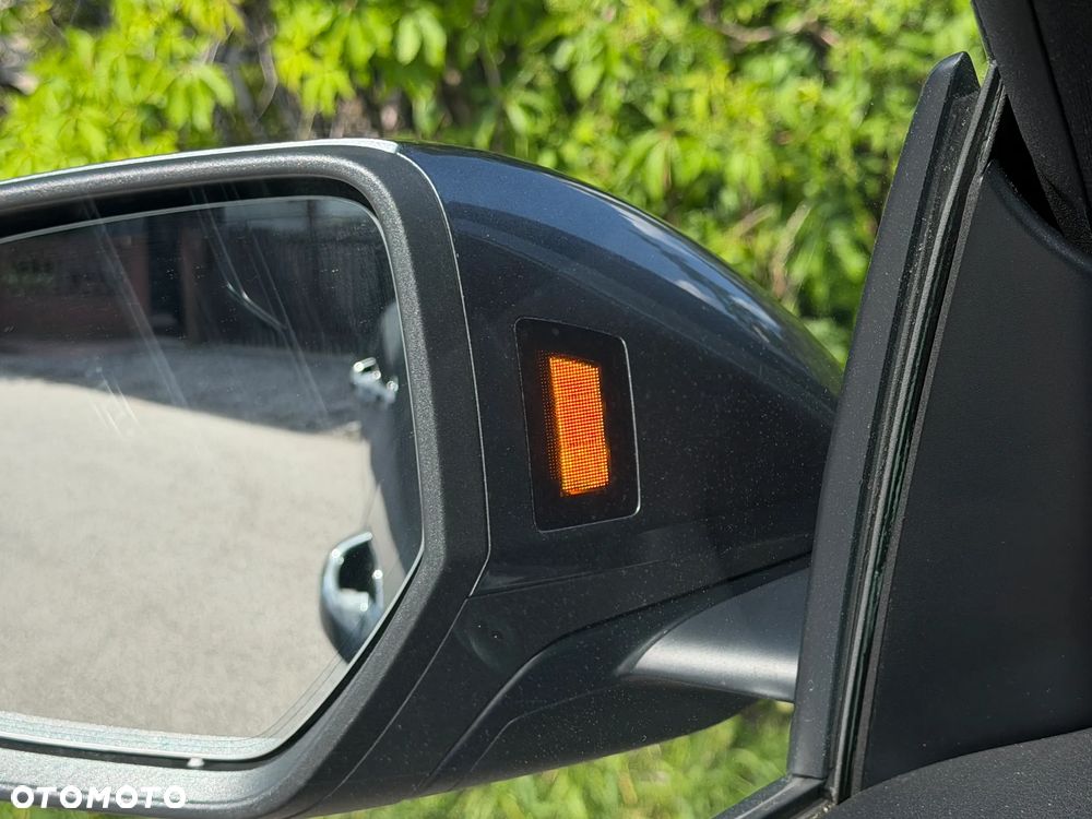 Audi Q8 55 TFSI mHEV Quattro Tiptronic - 29