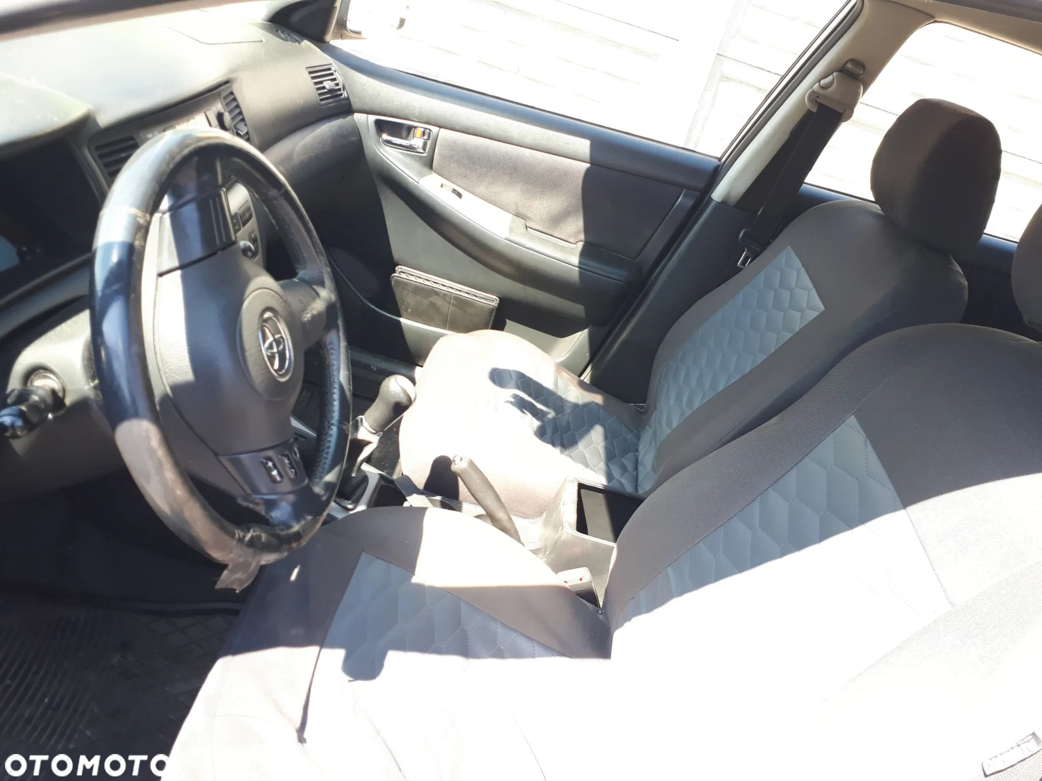 TOYOTA COROLLA E12 LIFT 04-07 LAMPA TYŁ TYLNA PRAWA LEWA - 24