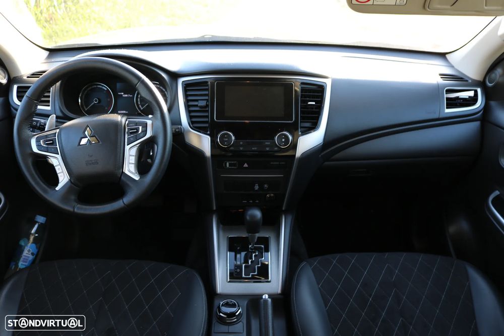 Mitsubishi L200 - 6