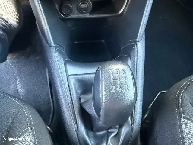 Peugeot 208 1.2 PureTech Access - 32