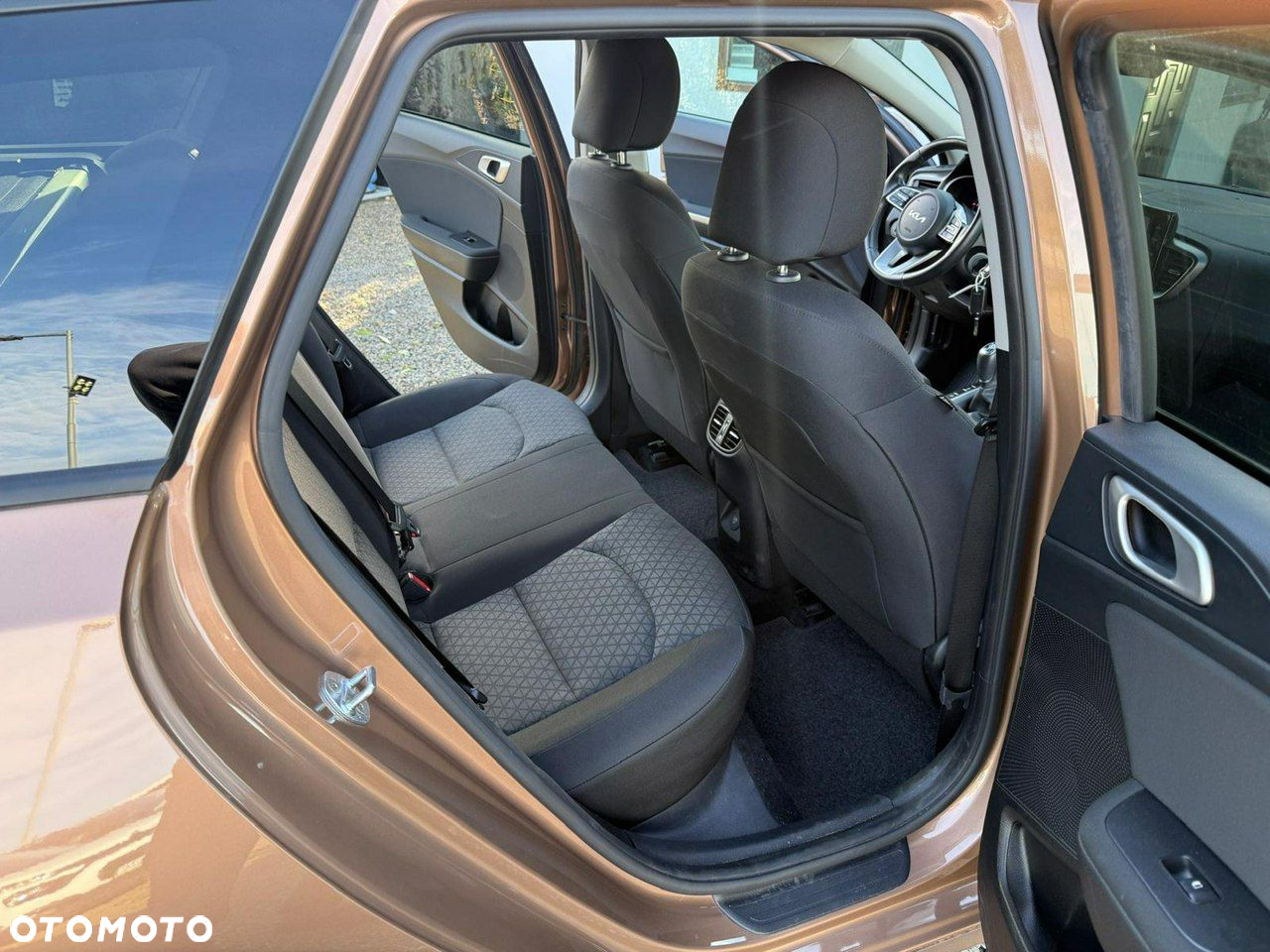 Kia Ceed - 7