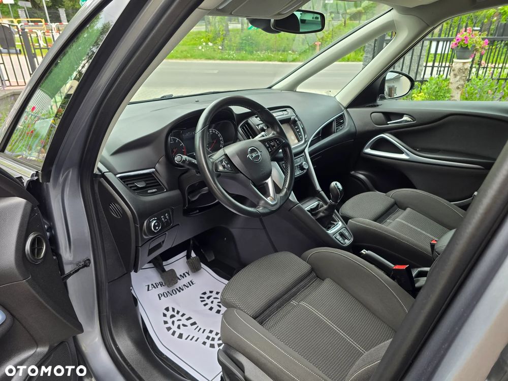 Opel Zafira Tourer 1.4 Turbo Sport - 24