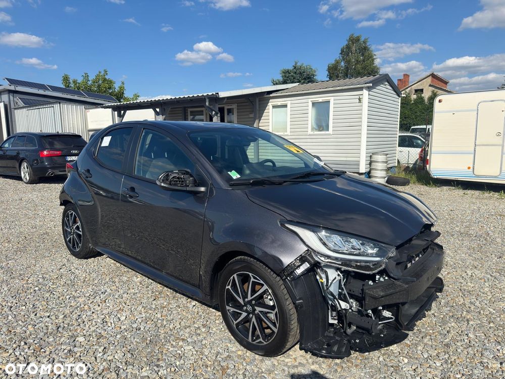 Toyota Yaris Hybrid 1.5 Executive - 3