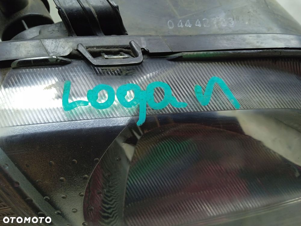 Lampa Prawa Przód Dacia Logan - 5