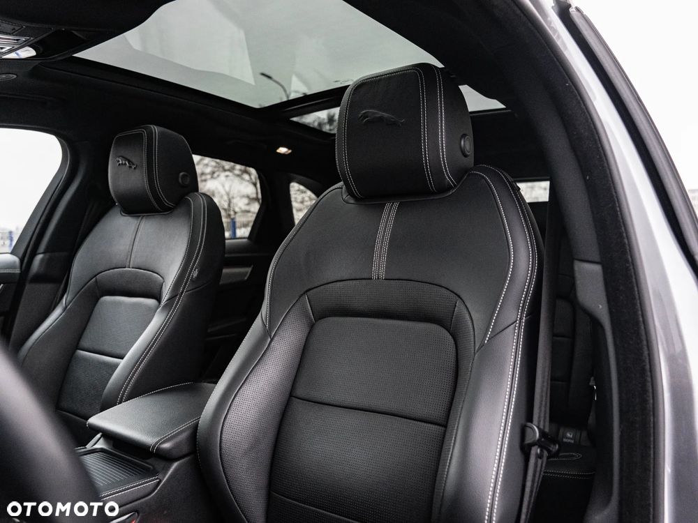 Jaguar F-Pace D200 AWD R-Dynamic S - 25