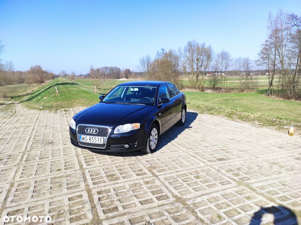 Audi A4 - 1