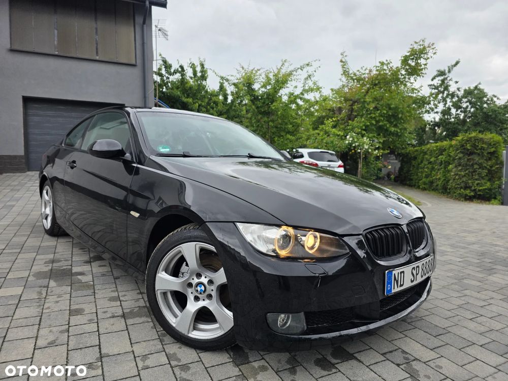 BMW Seria 3 320i Edition Exclusive - 13