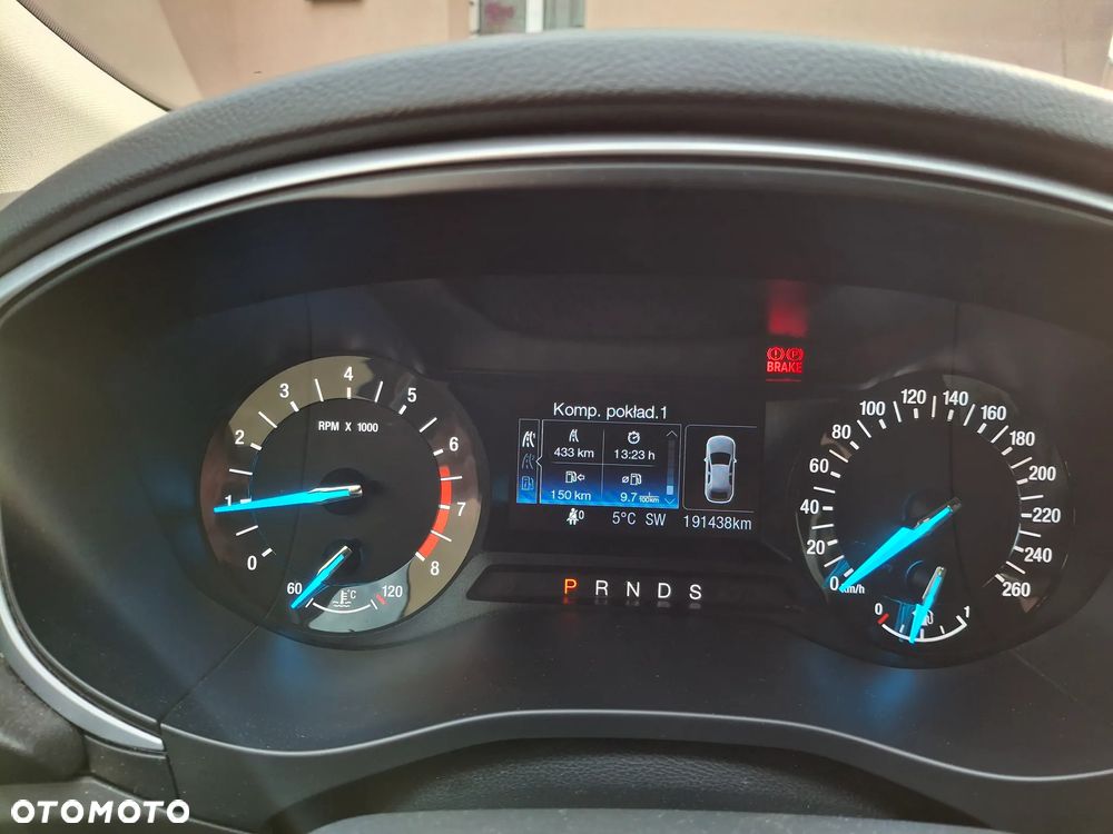 Ford Mondeo - 26