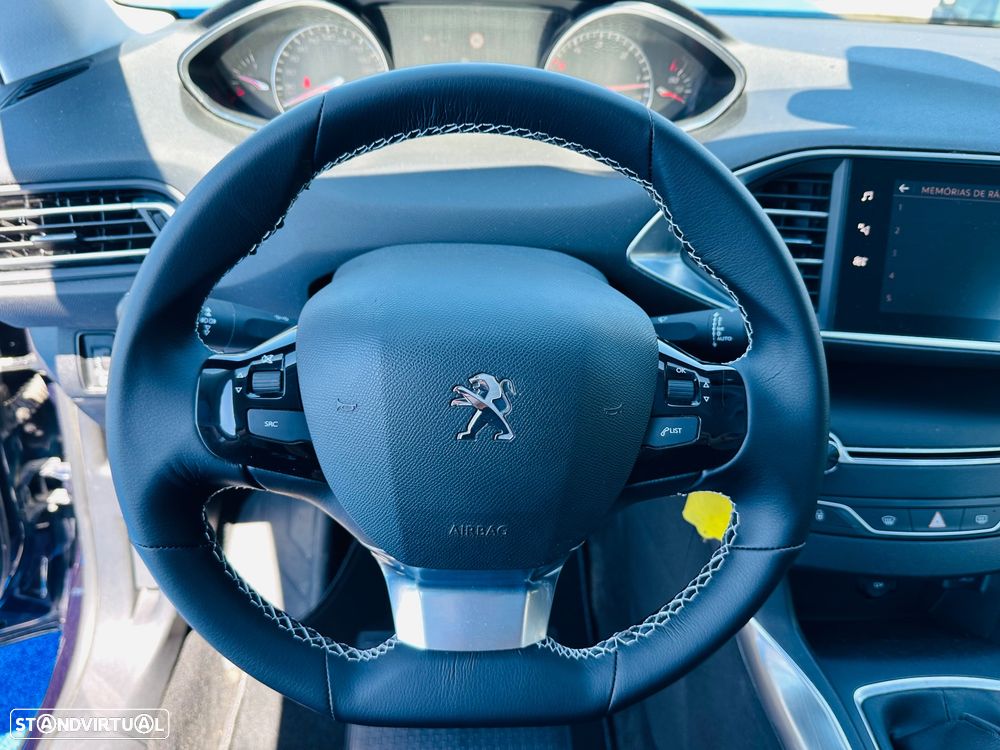 Peugeot 308 SW 1.6 BlueHDi Active J17 - 29