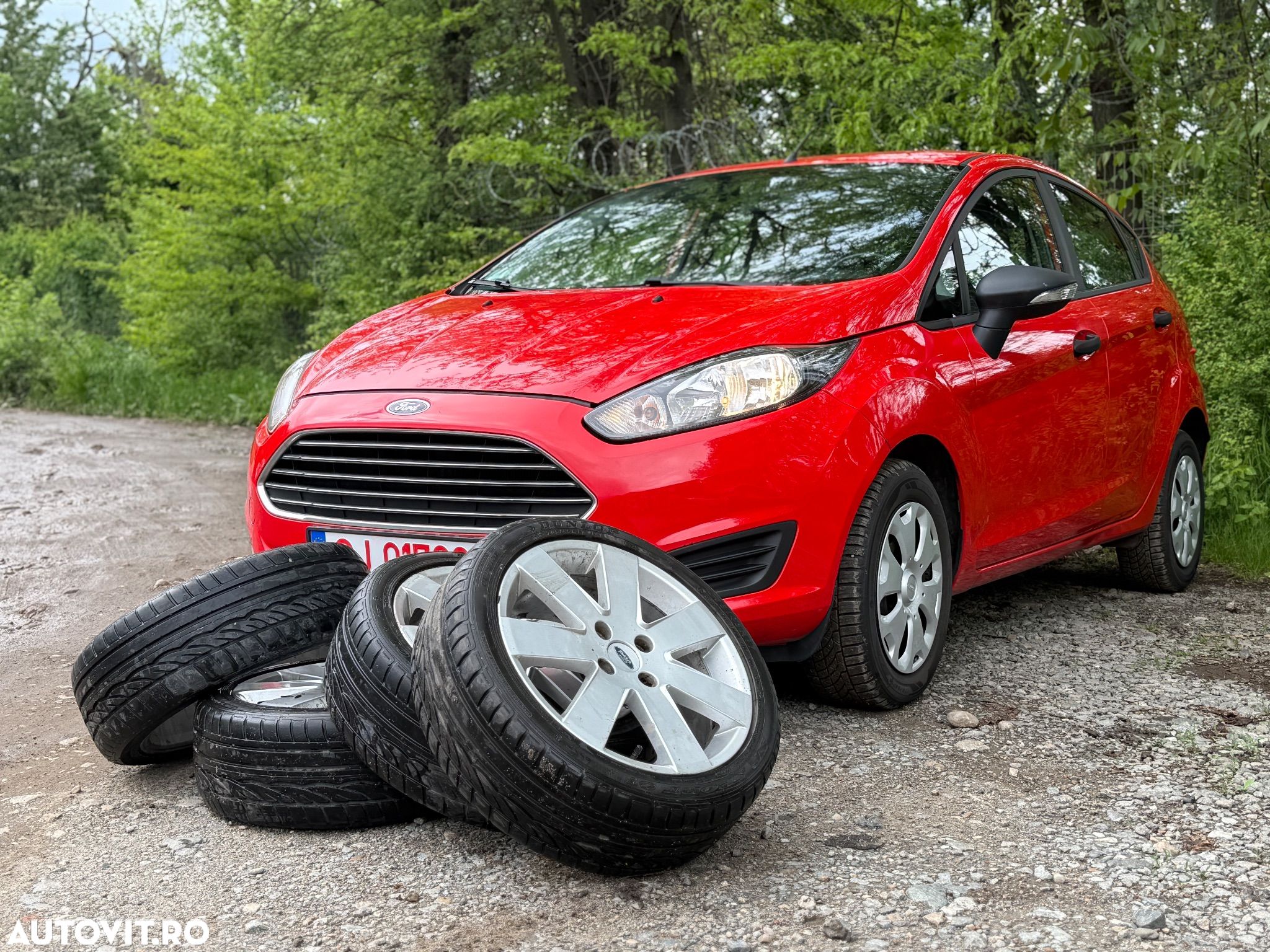 Ford Fiesta 1.25 Ambiente - 1