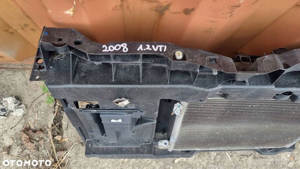 peugeot 2008 208 1.4 1.2 vti hdi pas przedni chłodnica wody wentylator - 4