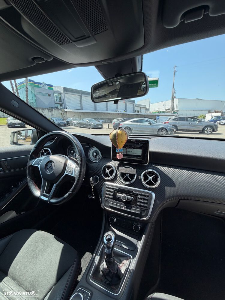 Mercedes-Benz A 180 CDI BE AMG Line - 11