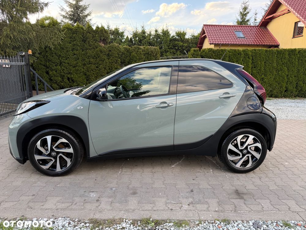 Toyota Aygo X x-shift x-trend - 12