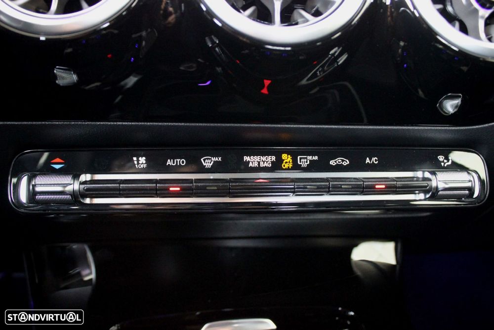 Mercedes-Benz A 180 d AMG Line Aut. - 30