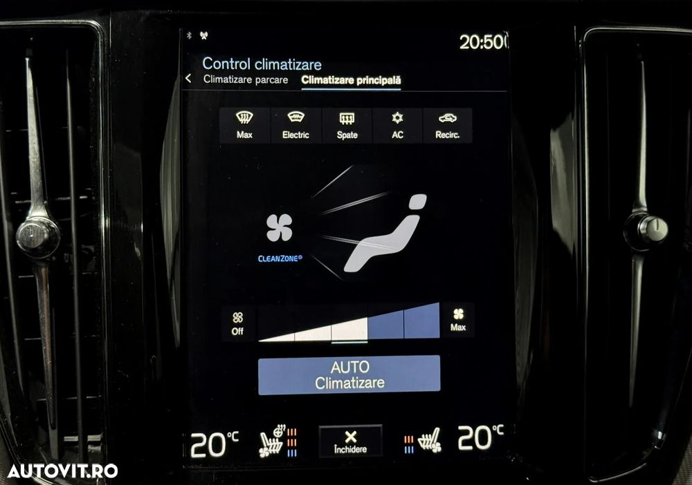 Volvo XC 60 T8 Twin Engine AWD Geartronic Inscription - 33