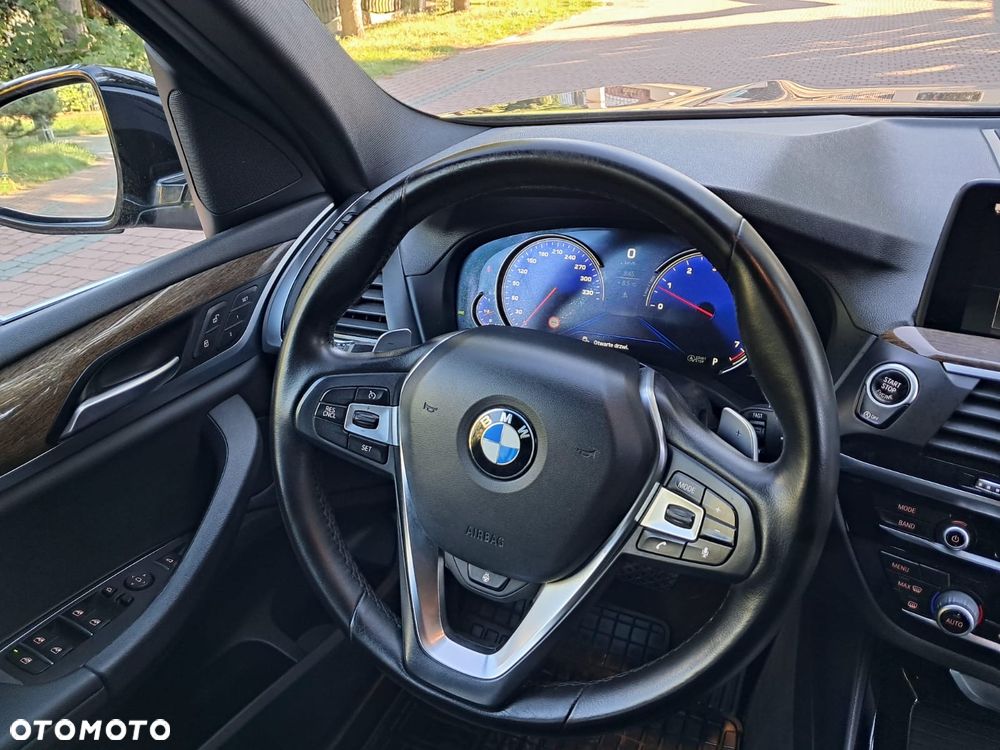BMW X3 xDrive30i GPF xLine sport - 11