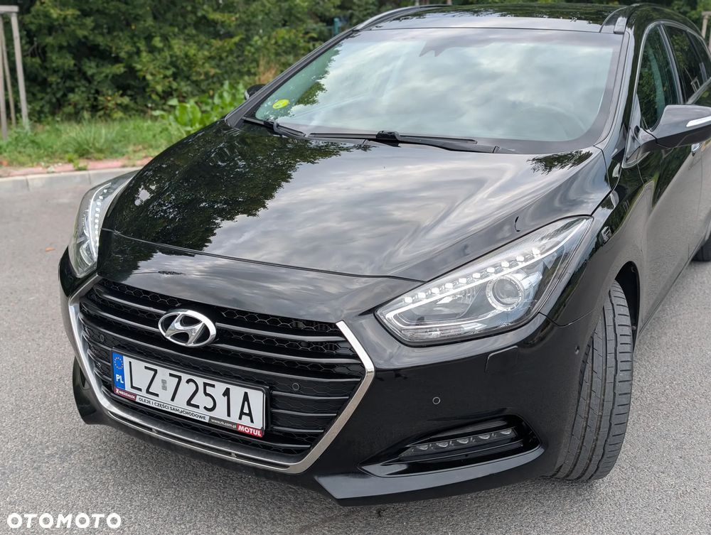 Hyundai i40 Kombi 1.7 CRDi Premium - 4