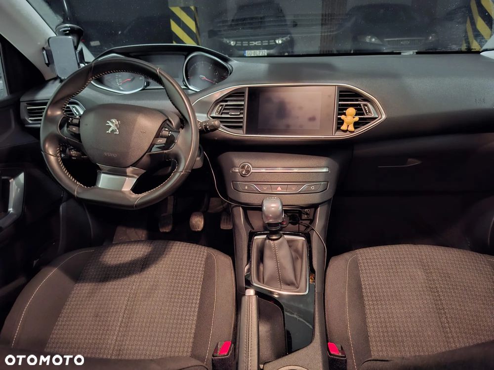 Peugeot 308 1.5 BlueHDi Active S&S - 21