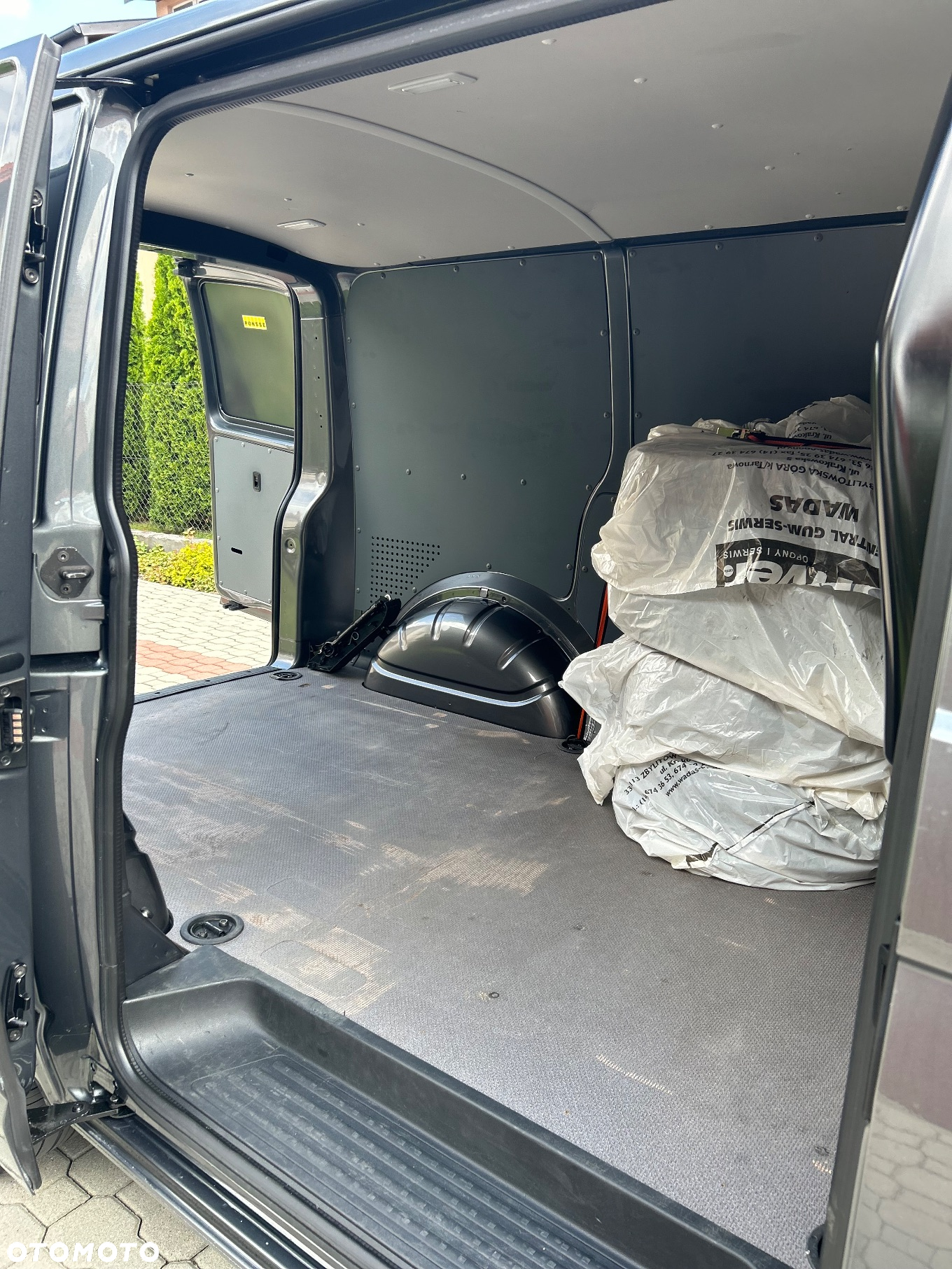 Volkswagen Transporter - 7