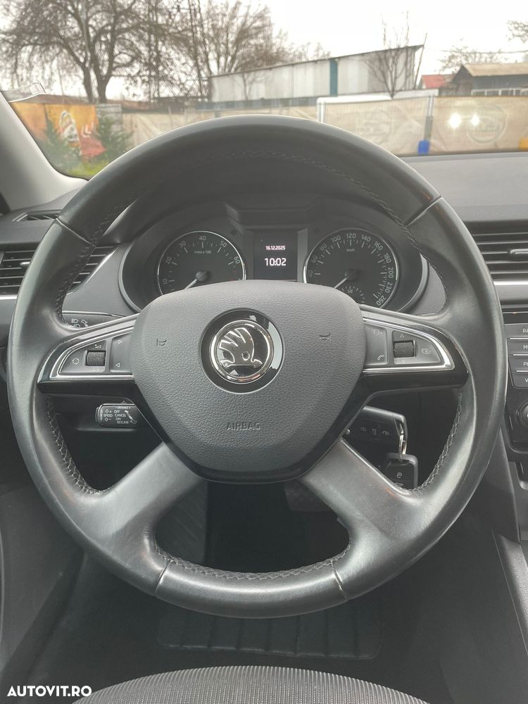Skoda Octavia Combi 1.4 TSI Green tec DSG Ambition - 9