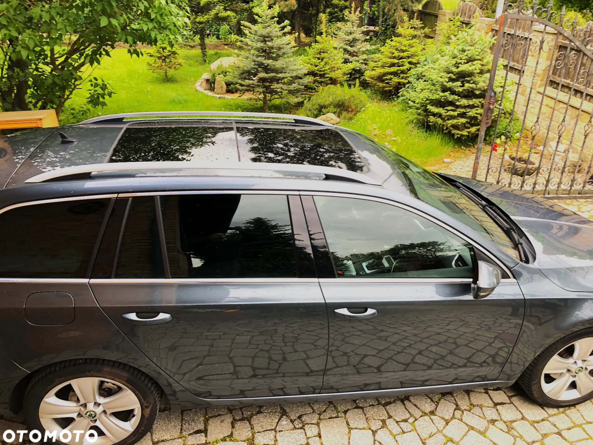 Skoda Octavia Combi 2.0 TDI DSG Style - 5