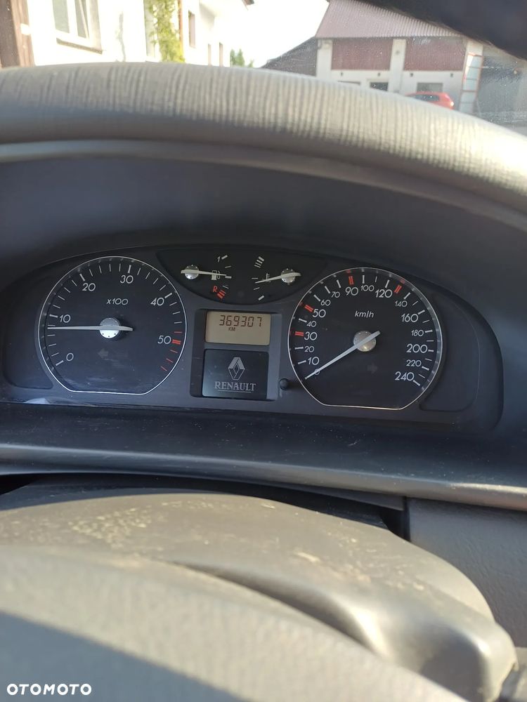 Renault Laguna 2.2 dCi Privilege - 6