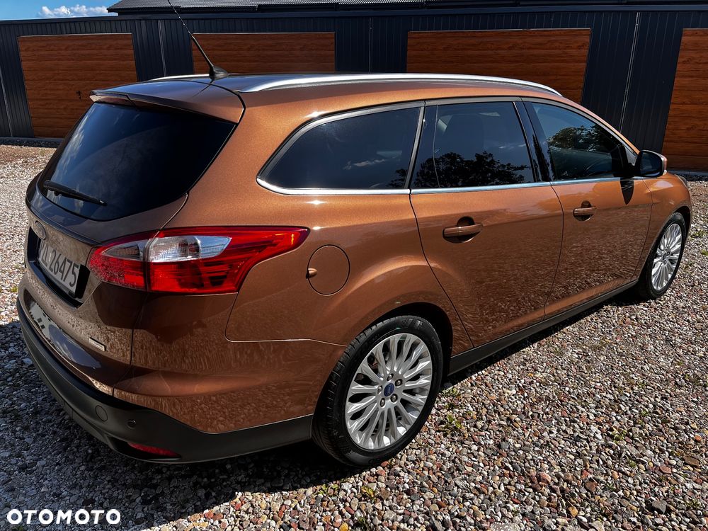 Ford Focus SW 1.0 EcoBoost S&S Titanium - 8