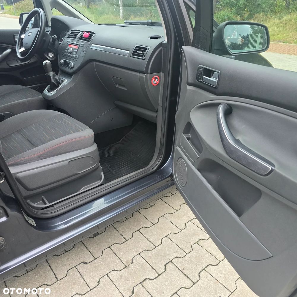 Ford C-MAX 1.6 TDCi Ghia - 11