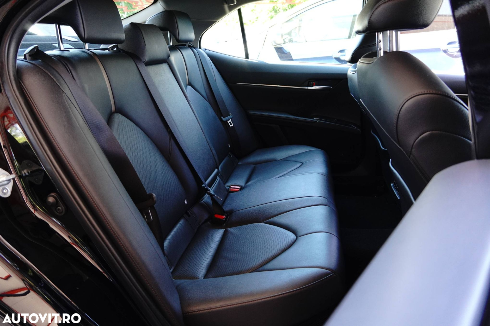 Toyota Camry - 13