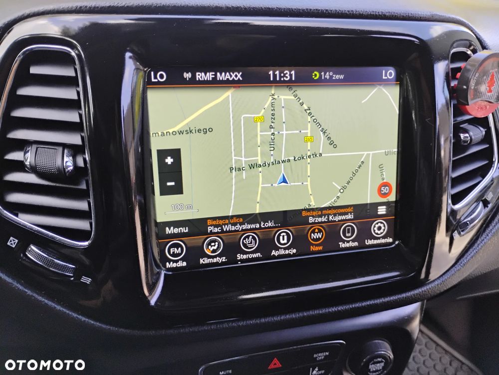 Jeep Compass - 19