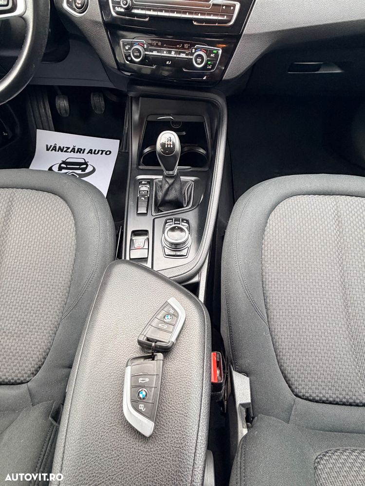 BMW X1 sDrive16d xLine - 21