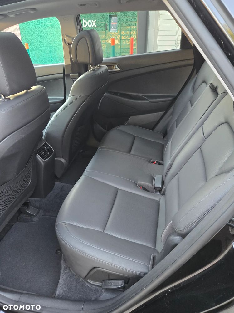 Hyundai Tucson - 25