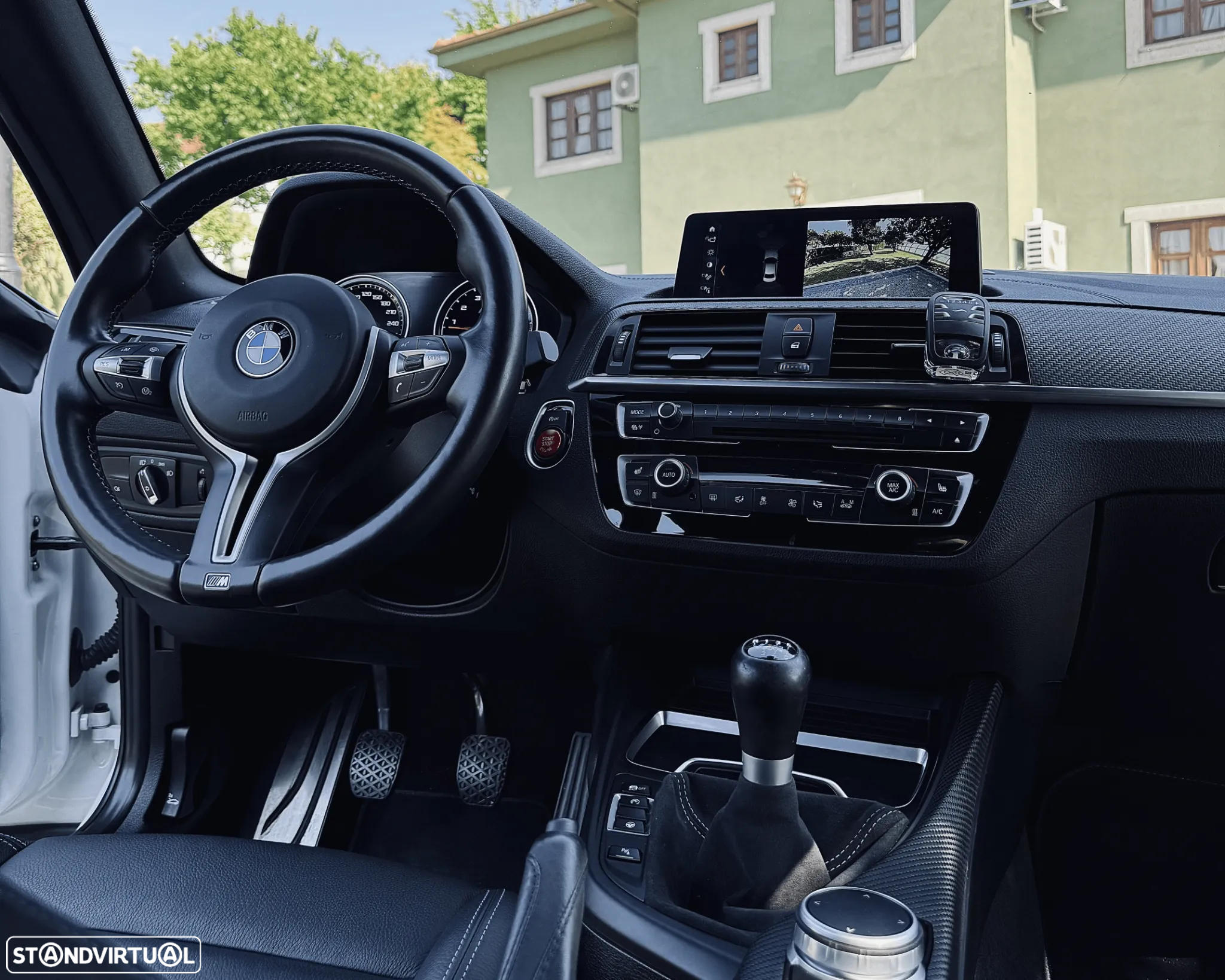 BMW M2 Competition - 12