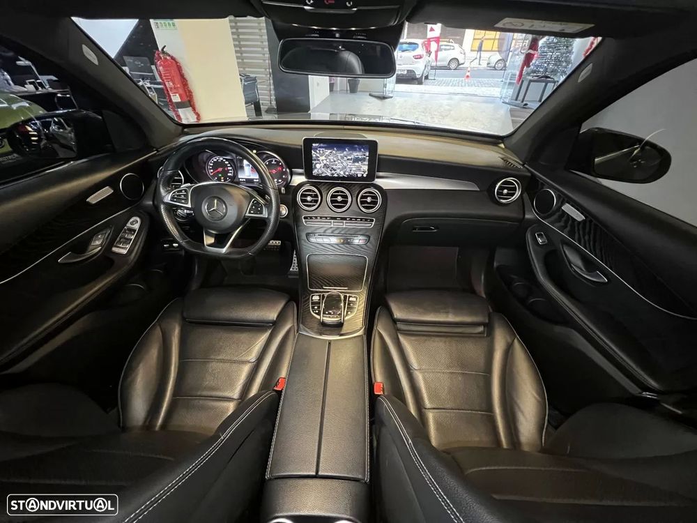 Mercedes-Benz GLC 220 d Coupe 4Matic 9G-TRONIC AMG Line - 12