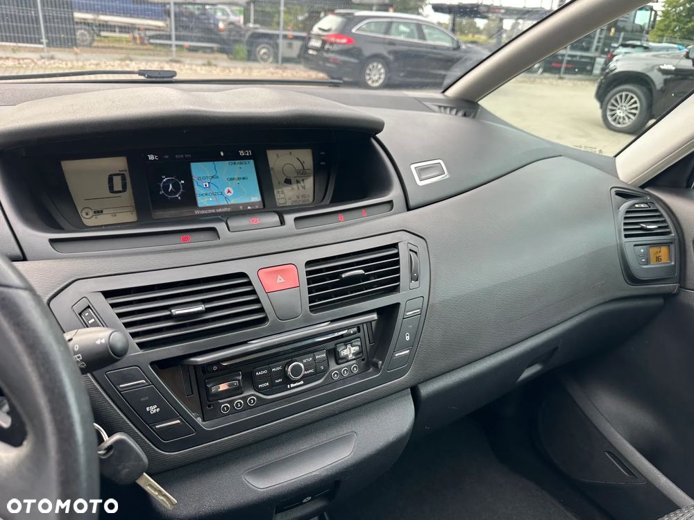 Citroën C4 Picasso - 17