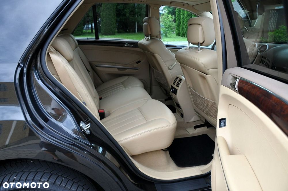 Mercedes-Benz ML - 20