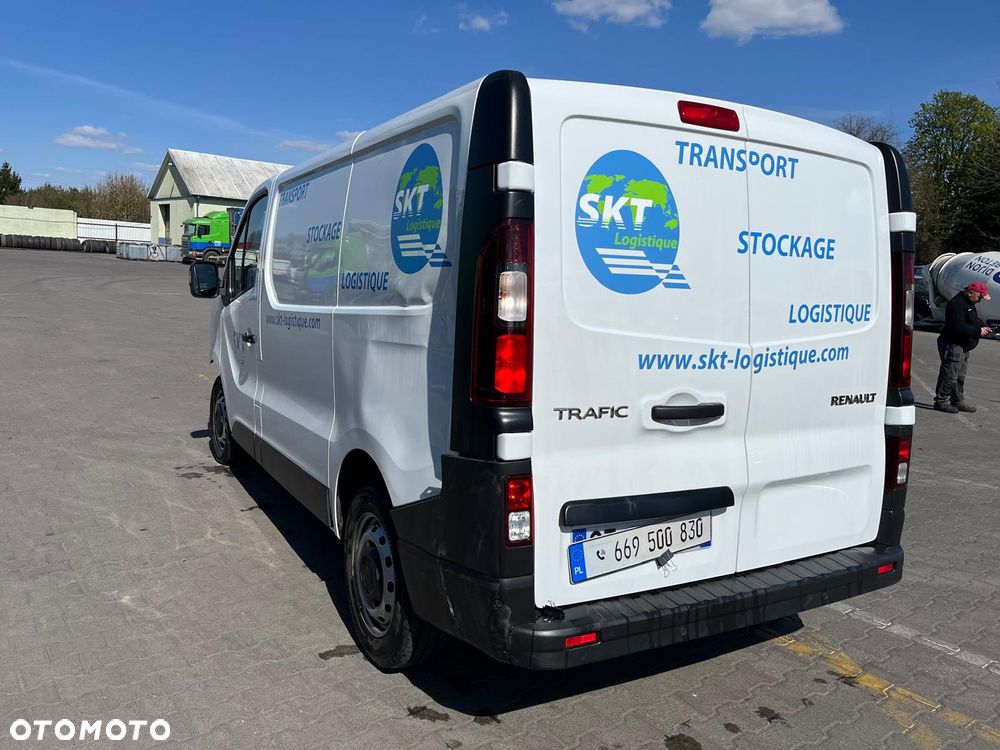 Renault Trafic - 2