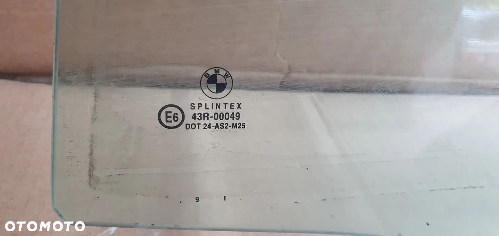 Szyba lewy tył tylna lewa BMW 5 E39 Sedan AS2 - 4