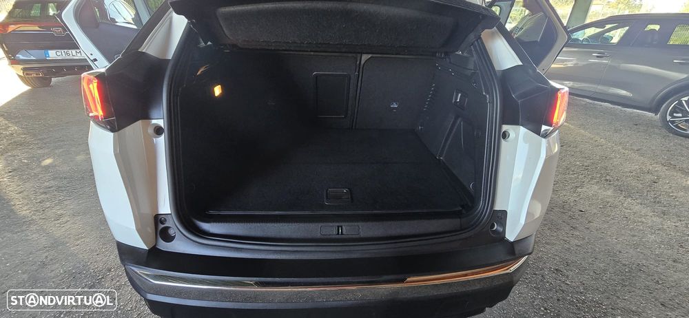 Peugeot 3008 1.6 Hybrid Allure Pack e-EAT8 - 17