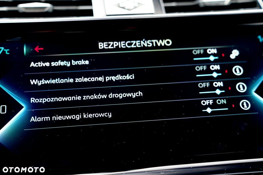 DS Automobiles DS 7 Crossback - 40