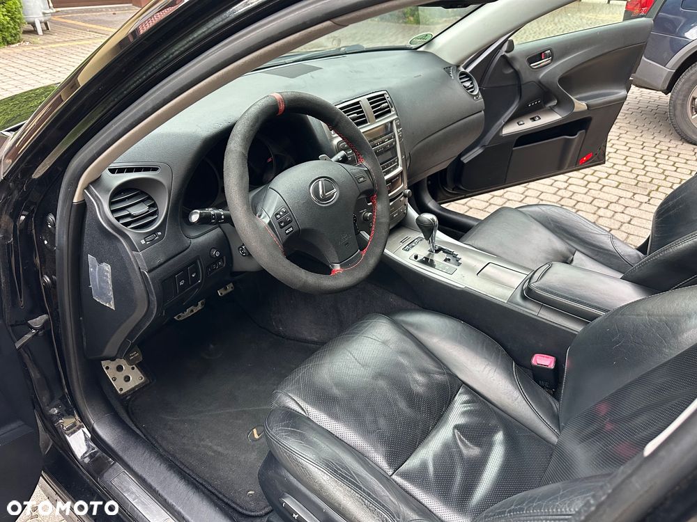 Lexus IS 250 Sport - 24