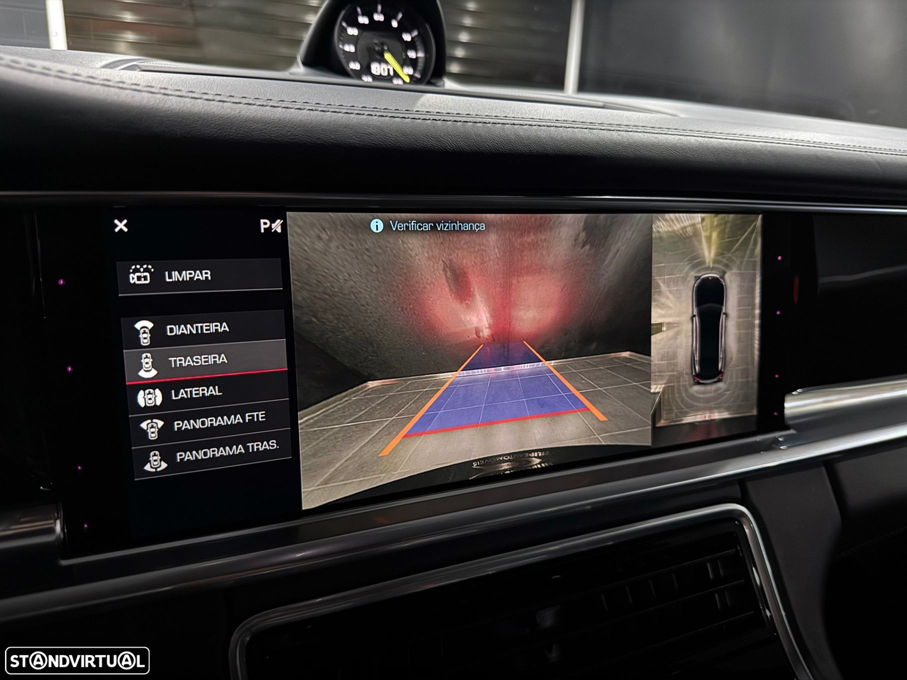 Porsche Panamera 4 E-Hybrid Executive - 32