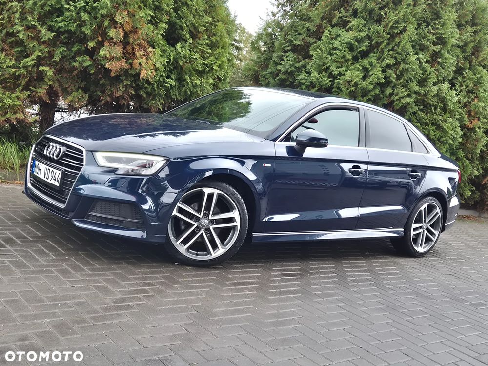 Audi A3 Limousine 2.0 TDI S line Sportpaket - 4